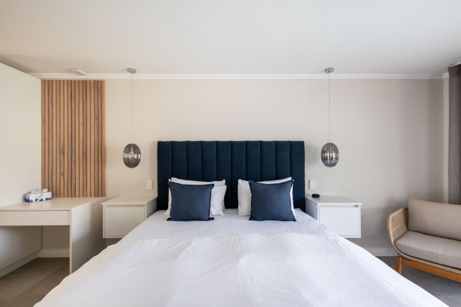 6 Bedroom Property for Sale in Cutty Sark Western Cape